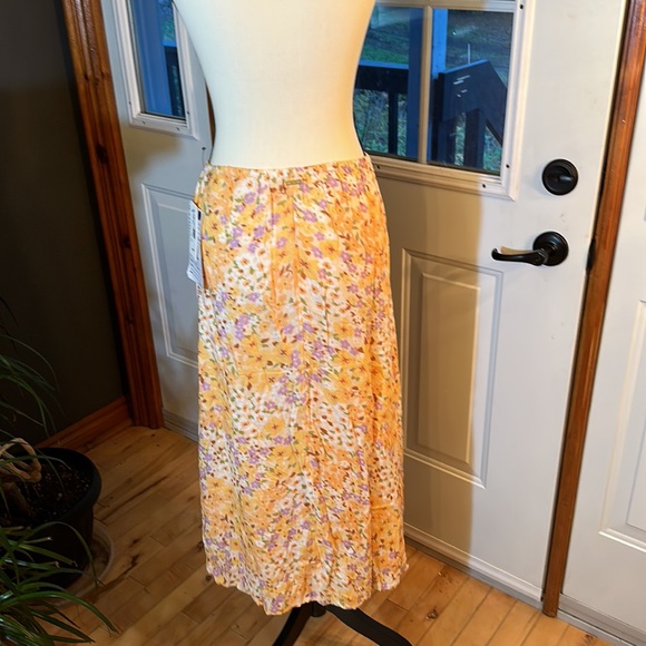 BNWT Billabong MIDI Moment Skirt - Picture 2 of 8
